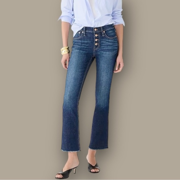 J. Crew ‘9” Demi-Boot Crop Jean’ in “Dark Worn Wash” Size 26 - Picture 1 of 16